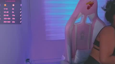 Snapshot of keyla_roberts_ chatting on September 2025 10:24:01 PM Adhara. Help me reach 100 likes online show from September 2025 10:24:01 PM