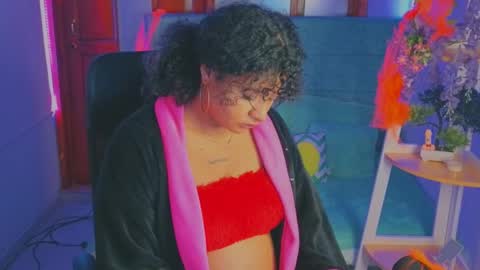 Snapshot of keyla_roberts_ chatting on October 2025 10:38:01 AM Adhara. Help me reach 100 likes online show from October 2025 10:38:01 AM