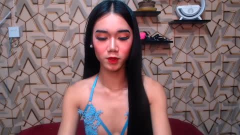 kezzy online show from February 2025 04:10:01 PM