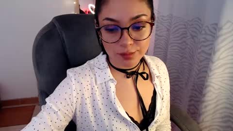 Liss online show from December 2024 01:39:01 AM