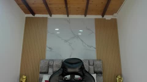 Snapshot of khalifa_fletcher chatting on January 2025 04:16:01 PM khalifa online show from January 2025 04:16:01 PM