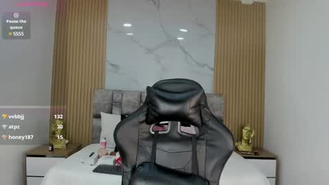 Snapshot of khalifa_fletcher chatting on January 2025 09:19:02 PM khalifa online show from January 2025 09:19:02 PM