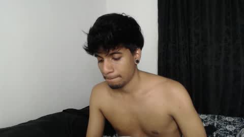 Snapshot of khevinlopezonig chatting on October 2025 01:57:01 AM khevinlopezonig online show from October 2025 01:57:01 AM