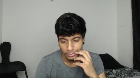 Snapshot of khevinlopezonig chatting on October 2025 11:58:02 AM khevinlopezonig online show from October 2025 11:58:02 AM