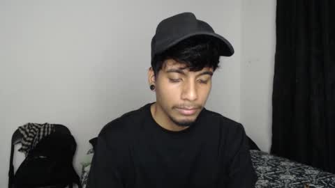 Snapshot of khevinlopezonig chatting on November 2025 10:02:02 AM khevinlopezonig online show from November 2025 10:02:02 AM