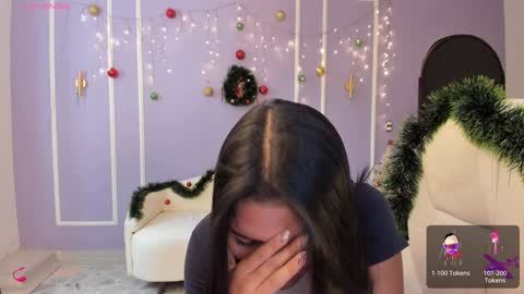 Khloe online show from December 2024 04:01:02 PM