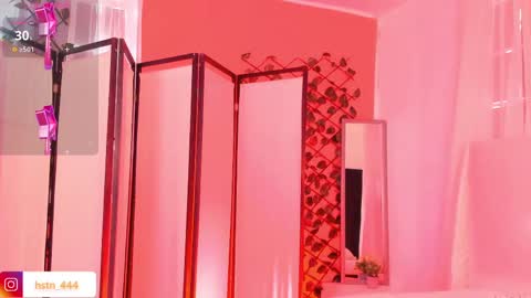 Khloe online show from September 2025 01:04:01 PM