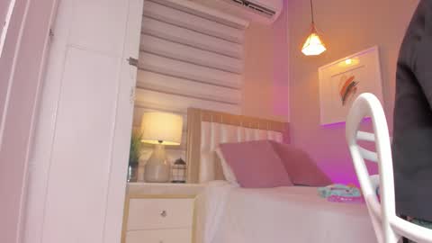 khloe_sweeet online show from September 2025 11:32:02 AM