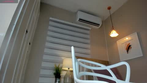 khloe_sweeet online show from October 2025 11:31:02 AM