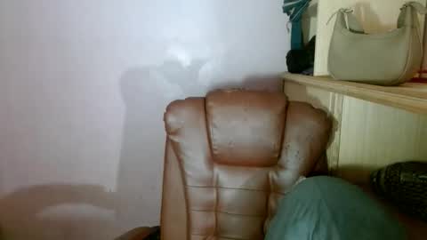 Snapshot of kiana4uxoxo chatting on October 2025 07:03:01 PM Kiana online show from October 2025 07:03:01 PM