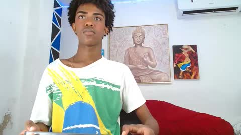 Kiara Valentte online show from December 2024 11:35:02 PM