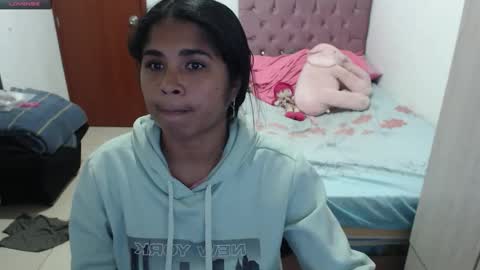 Kiara online show from October 2025 03:03:02 AM