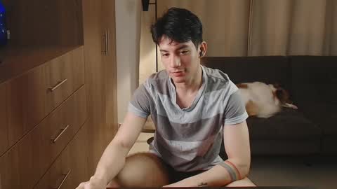 Snapshot of kikeruiz_19 chatting on December 2025 04:23:02 PM kikeruiz 19 online show from December 2025 04:23:02 PM