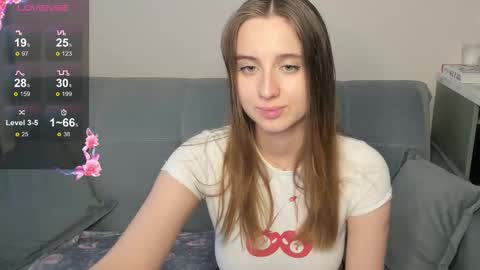 Kiki online show from September 2025 09:55:01 AM