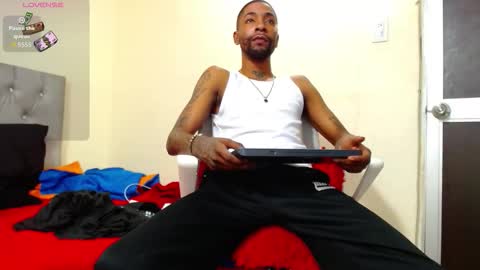 Snapshot of kilian_xx chatting on October 2025 05:00:02 AM Kilian xxx online show from October 2025 05:00:02 AM