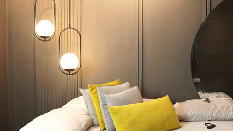 Kim online show from September 2025 01:15:01 PM