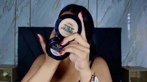 kim  online show from October 2025 07:26:01 PM