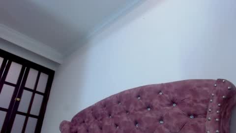 K I M online show from February 2025 12:16:01 PM