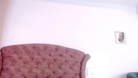 K I M online show from March 2025 01:51:01 PM