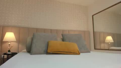 Kim online show from September 2025 12:29:01 PM