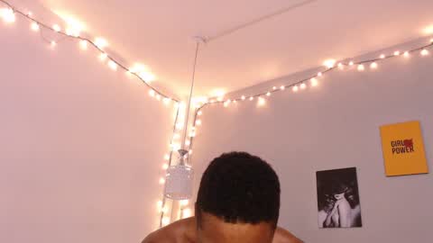 Kim  Yuk online show from January 2025 10:19:01 PM