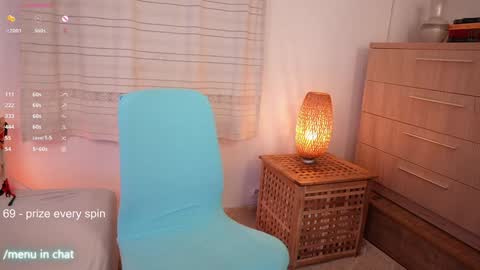 Kim online show from October 2025 12:19:01 AM