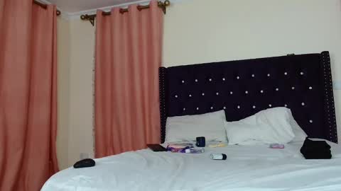 Snapshot of kimberly_blaze chatting on January 2025 10:24:01 PM kimberly_blaze online show from January 2025 10:24:01 PM