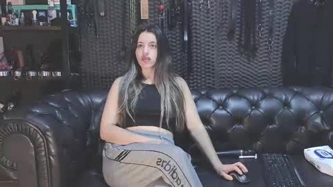 Snapshot of kimberly_swan_ chatting on December 2024 02:47:01 AM KIMBERLY SWAN online show from December 2024 02:47:01 AM