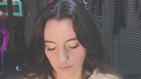 Snapshot of kimberly_swan_ chatting on February 2025 04:11:02 PM KIMBERLY SWAN online show from February 2025 04:11:02 PM