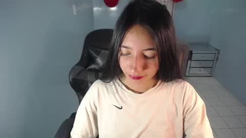 kimberly online show from February 2025 07:38:01 PM