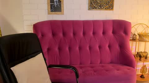 Snapshot of kimberlymaran chatting on January 2025 12:03:02 PM The one that you wont be able to forget online show from January 2025 12:03:02 PM