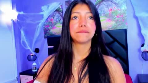 Snapshot of kimberlyvillalobos chatting on October 2025 11:40:01 AM Kimberly Villalobos online show from October 2025 11:40:01 AM