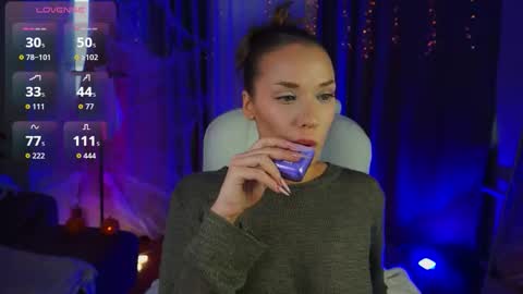 Kim online show from October 2025 04:57:02 AM