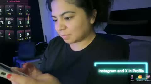 Snapshot of kimmiakiss22 chatting on October 2025 03:28:02 AM Kimmi online show from October 2025 03:28:02 AM