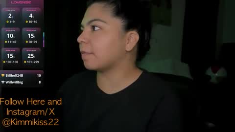 Snapshot of kimmiakiss22 chatting on October 2025 11:52:02 PM Kimmi online show from October 2025 11:52:02 PM