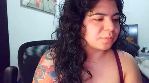 Snapshot of kimmiakiss22 chatting on November 2025 01:37:01 AM Kimmi online show from November 2025 01:37:01 AM