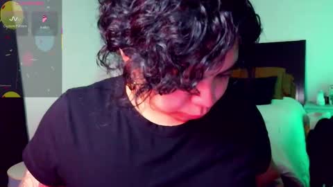 Snapshot of kimmiakiss22 chatting on November 2025 02:39:02 AM Kimmi online show from November 2025 02:39:02 AM