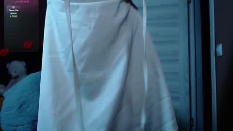 Snapshot of kimmycutes chatting on November 2025 05:24:01 PM KimmyCutes online show from November 2025 05:24:01 PM