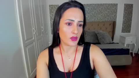 Snapshot of kimwessel_ chatting on October 2025 08:29:01 PM Kim online show from October 2025 08:29:01 PM