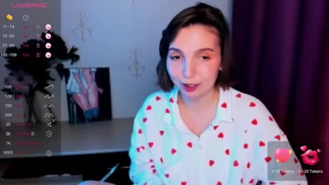 Snapshot of kindhazelhere_ chatting on October 2025 08:53:02 PM Hazel online show from October 2025 08:53:02 PM