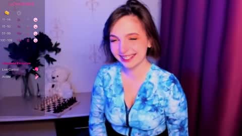 Snapshot of kindhazelhere_ chatting on November 2025 11:10:01 AM Hazel online show from November 2025 11:10:01 AM