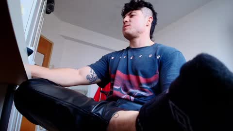 Snapshot of king_master_juan chatting on December 2024 02:22:02 PM The Best Master online show from December 2024 02:22:02 PM