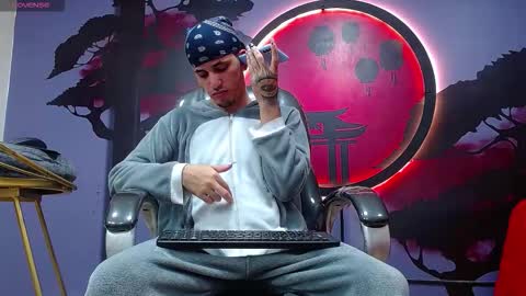 Snapshot of king_voy chatting on November 2025 09:06:02 PM king voy online show from November 2025 09:06:02 PM