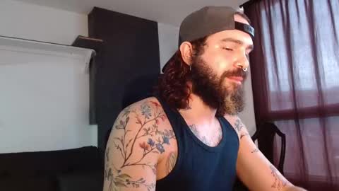 Snapshot of kingcat420 chatting on October 2025 09:35:02 PM Jake online show from October 2025 09:35:02 PM