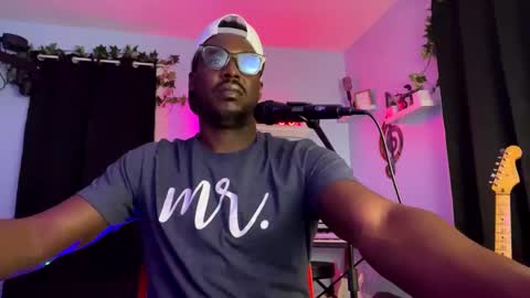 Snapshot of kingcorbra chatting on December 2024 08:08:02 AM KC online show from December 2024 08:08:02 AM