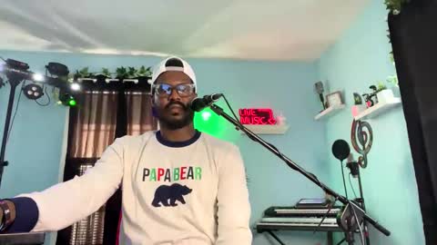 Snapshot of kingcorbra chatting on February 2025 07:10:02 PM KC online show from February 2025 07:10:02 PM