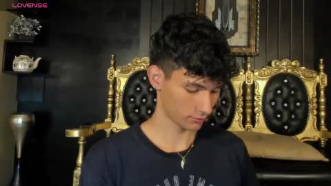  A L E X  online show from December 2024 05:05:02 AM