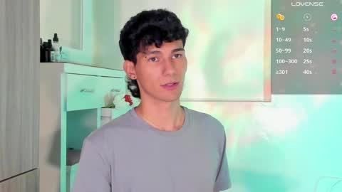  A L E X  online show from February 2025 09:21:02 AM