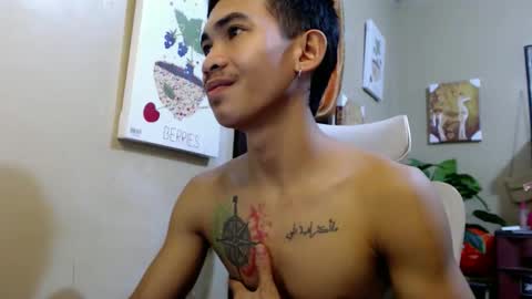 Snapshot of kingscock18 chatting on October 2025 04:32:02 AM ALVIN online show from October 2025 04:32:02 AM