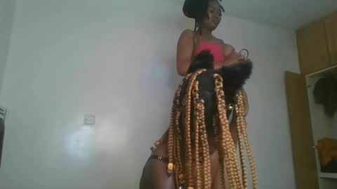 kinky_aria online show from September 2025 06:32:02 PM